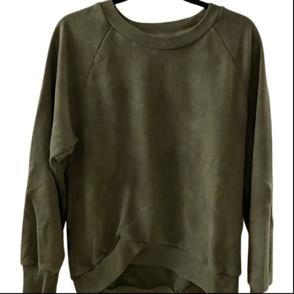 Zella ~ green crewneck pullover ~ size Small ~ front detail - Picture 1 of 7